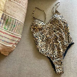 Rio del Sol leopard print bathing suit. Size large.